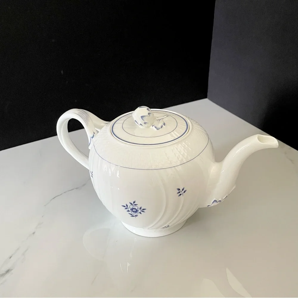 Coburg Teapot - Heinrich Villeroy & Boch